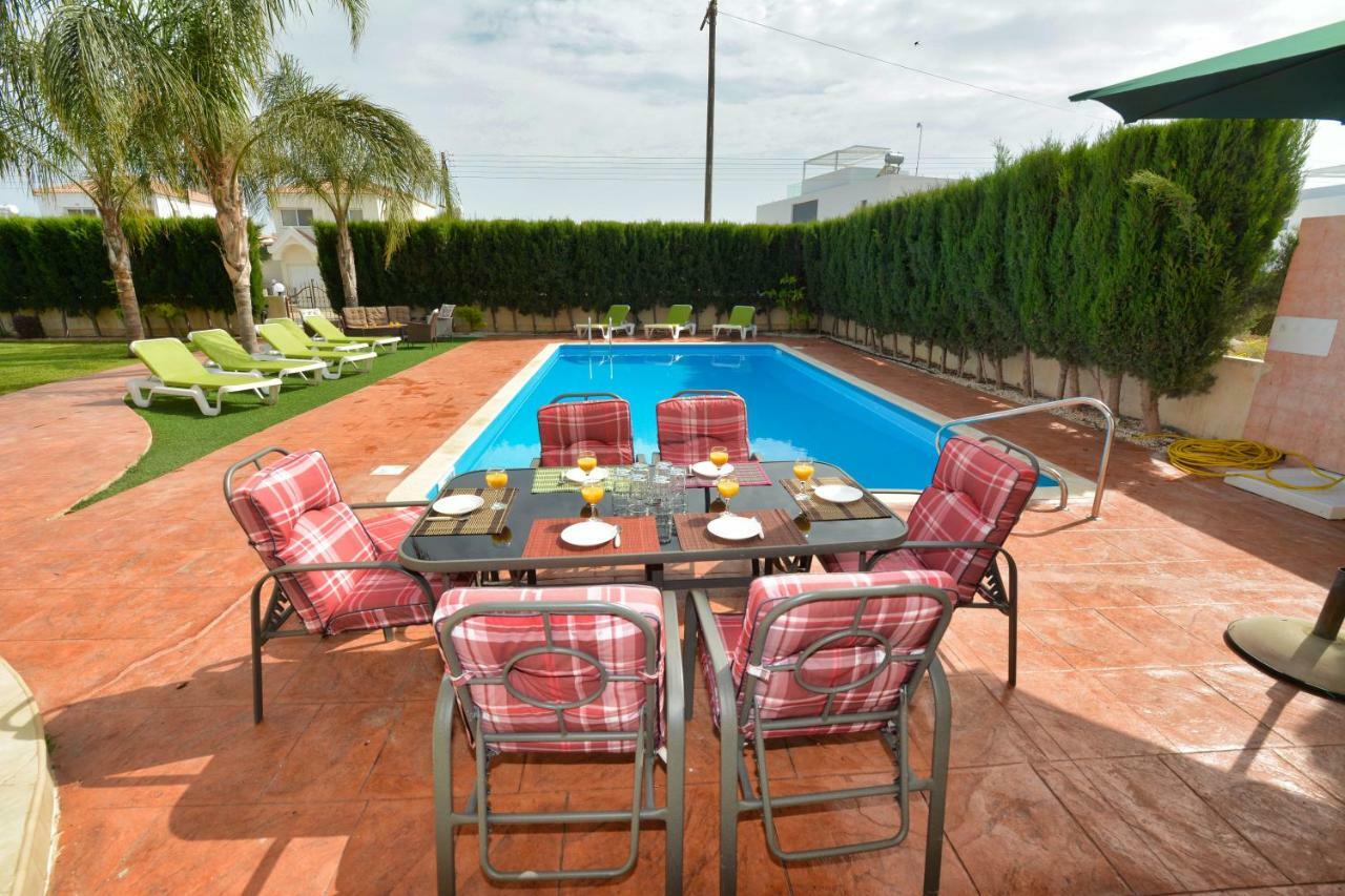 Villa Eva Ayia Napa Exterior foto